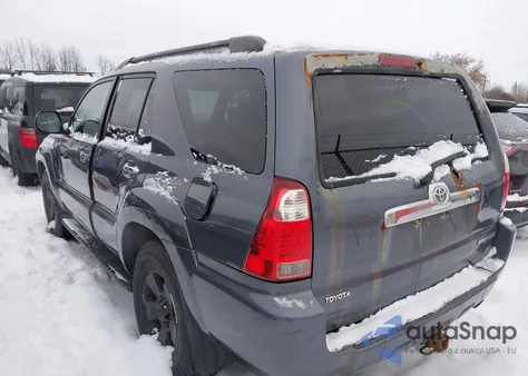 2007 Toyota 4Runner Sr5 V6 z USA, uszkodzony, nr VIN JTEBU14R570105960